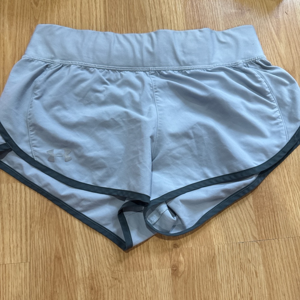 Under Armour Gray Athletic Shorts Lightweight Moisture-Wicking